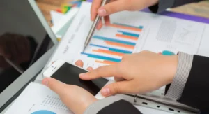 Weekly Earnings Report